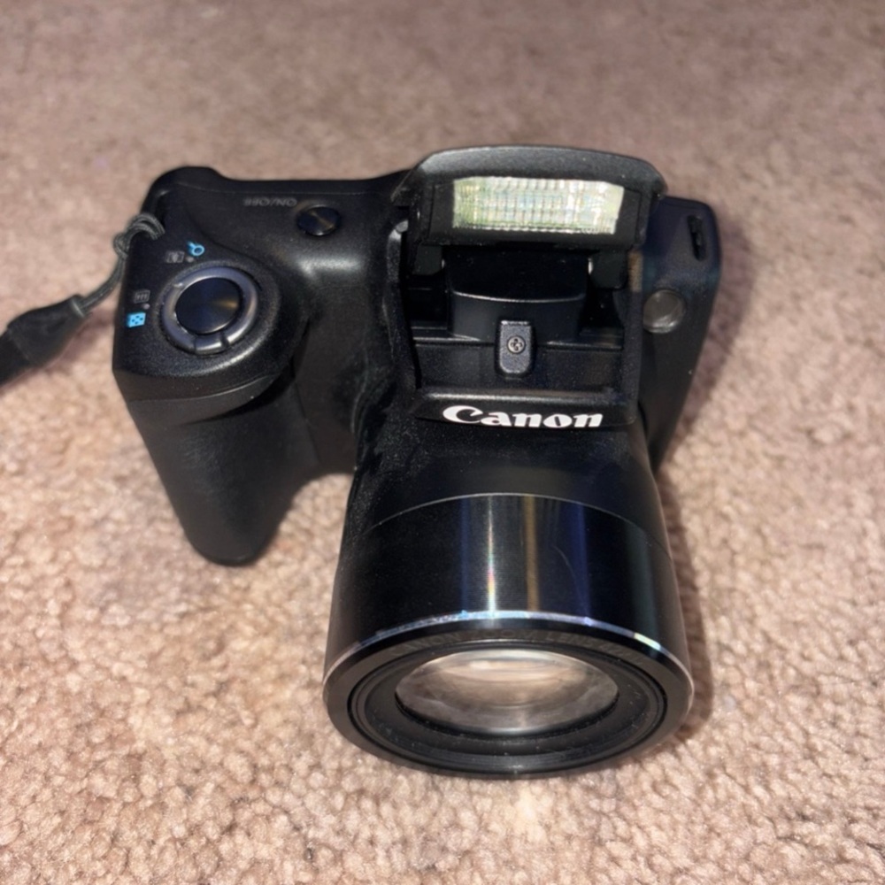 Camera - Picture 5 of 6